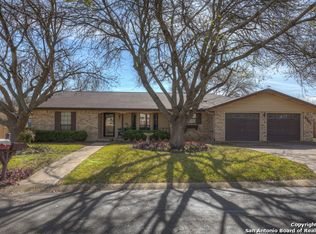 1107 Tumbleweed Dr, New Braunfels, TX 78130
