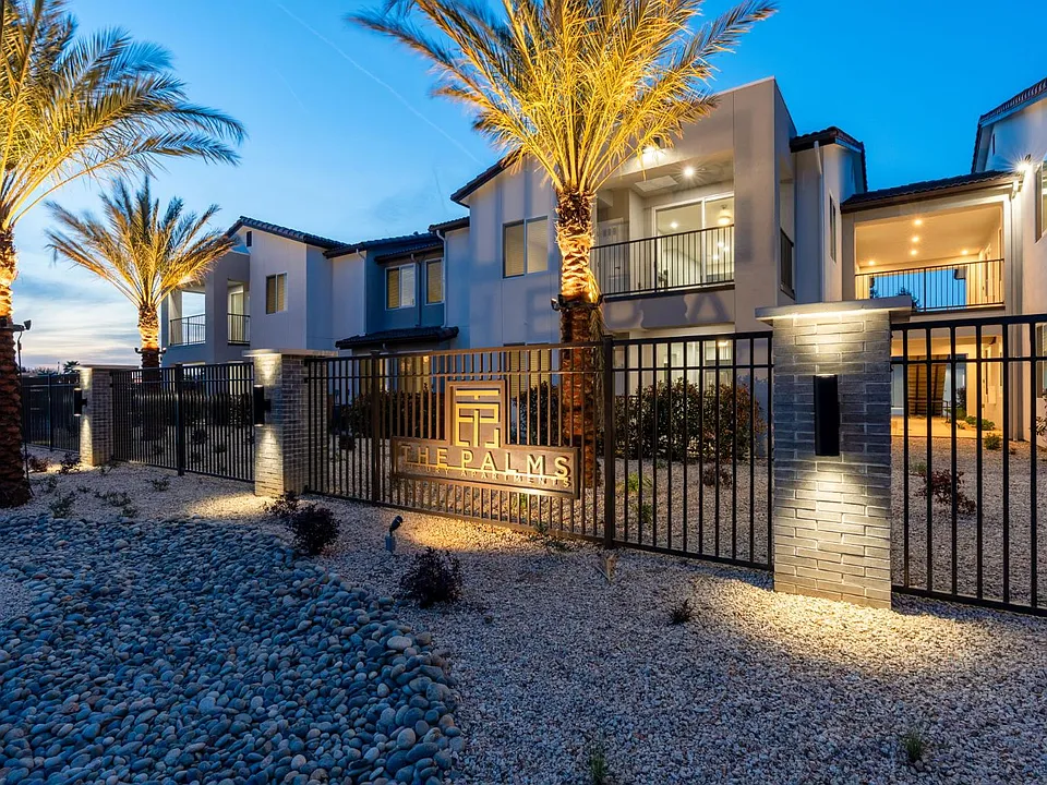1491 E Alluvial Ave #104