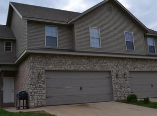3201 Deerfield Blvd, Bentonville, AR 72712
