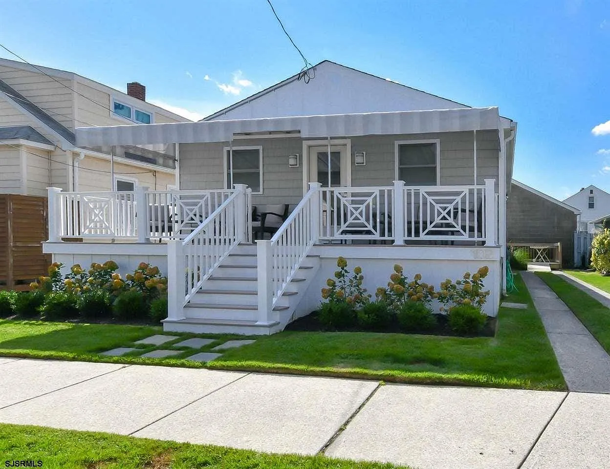 3 bed, 2.0 bath, $2,000 — Photo 2
