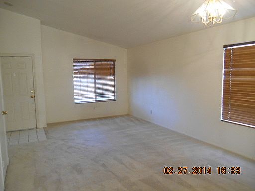 3rd image of 105 Windy Creek Ave