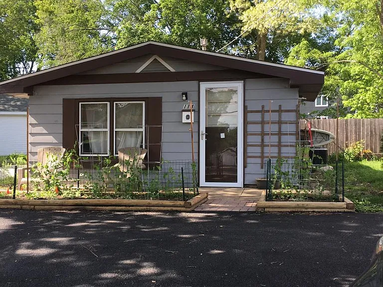 114 Johnson Ave — Photo 1