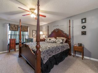 26 David Dr, Cave Spring, GA 30124