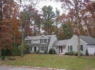 61 Allen Farm Ln, Concord, MA 01742