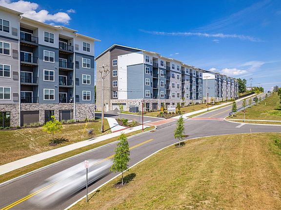 3rd image of 8000 Brandt Dr #5207