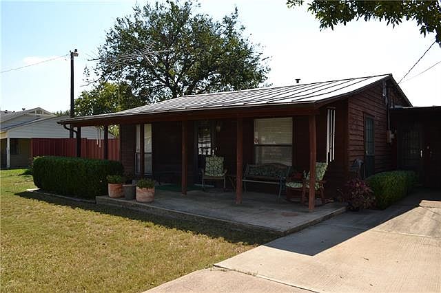 1st image of 9640 Oakwood Dr