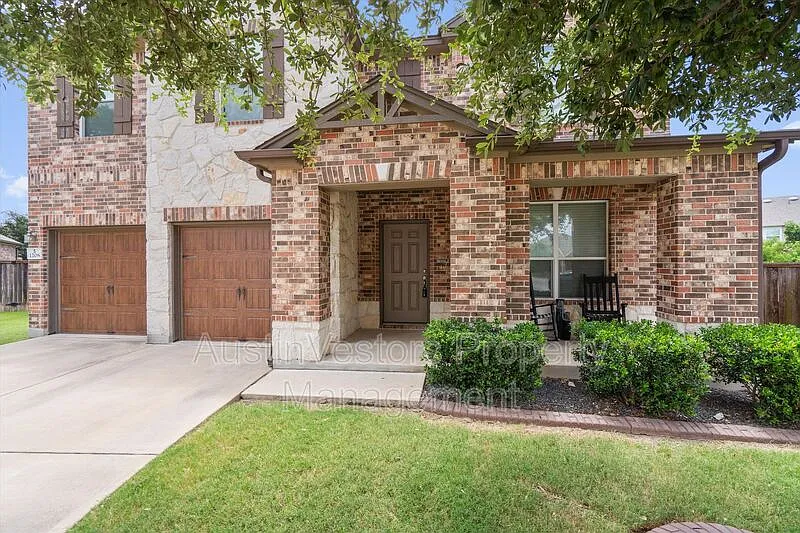 Mason Hills — Photo 3