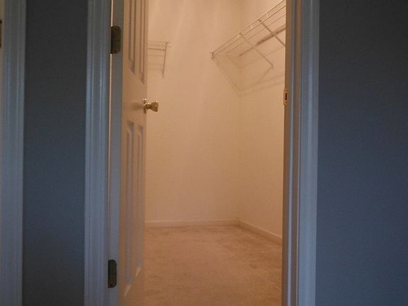 Master Walk In Closet