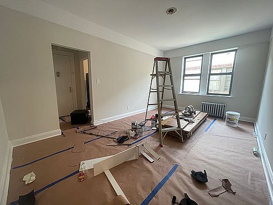 4th image of 4313 41st St #D1