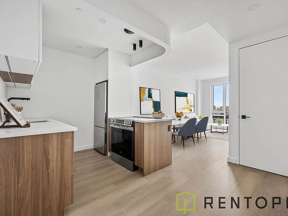 1st image of 1051 Pacific St #6E