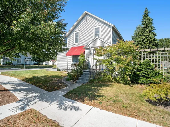 803 Forest Ave, Frankfort, MI 49635