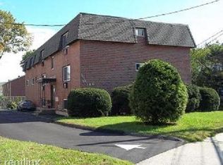 385 High St APT 1, New Britain, CT 06051