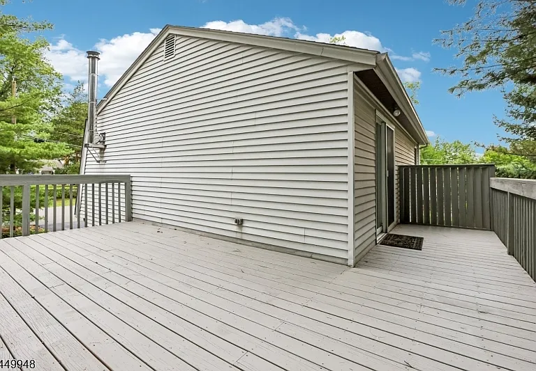 488 Cedar Ln — Photo 29