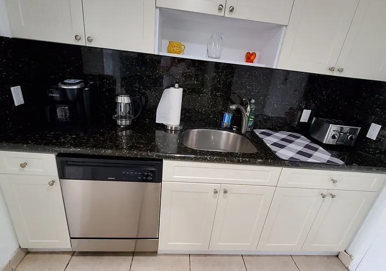 3505 S Ocean Dr #1104 — Photo 18