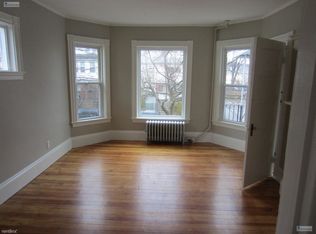 68 Dexter Ave, Watertown, MA 02472