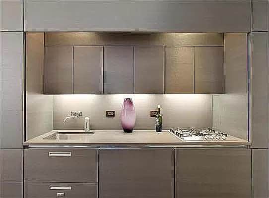 1st image of 20 Pine St APT 817