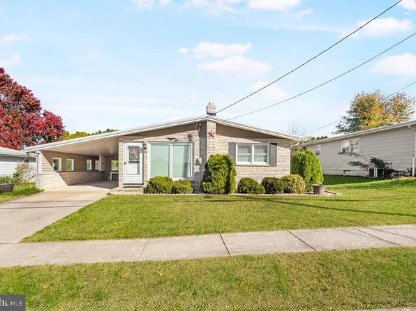 39 Biesecker Rd, York, PA 17408