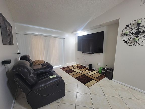 3rd image of 2001 Oleander Boulevard #C
