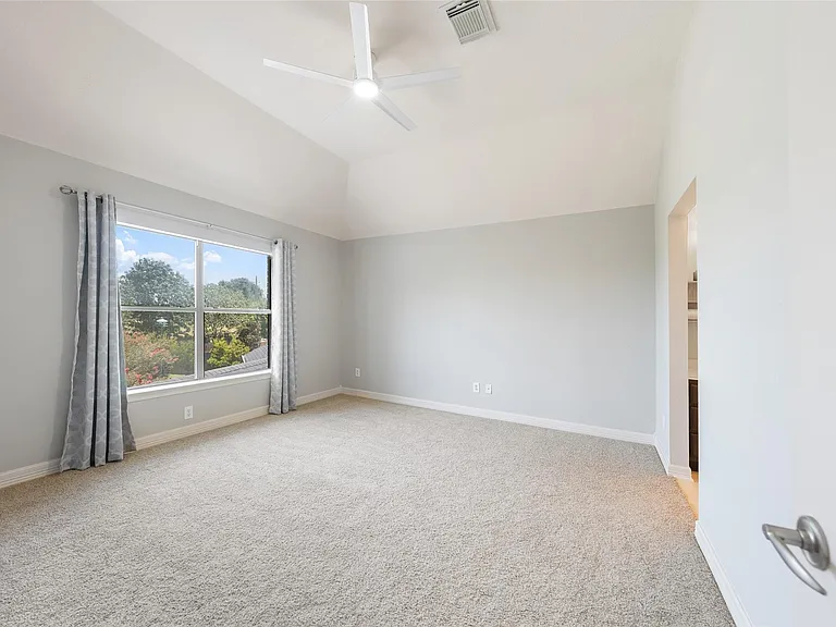 5450 Faircreek Ln — Photo 27