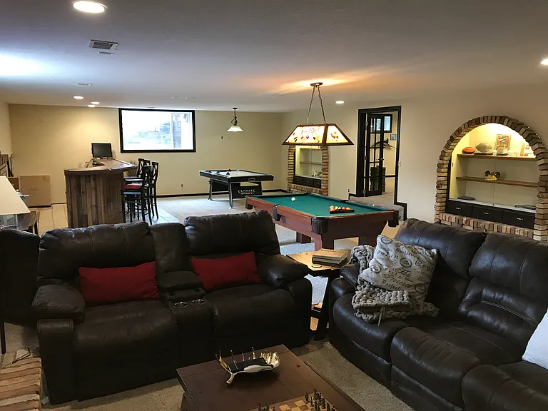1002 Creek Ct — Photo 16