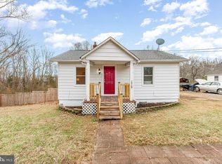 15194 Owens Dr, King George, VA 22485