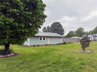 2920 N Oak St, Springdale, AR 72764