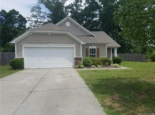 820 Pedestal Ln, Fort Mill, SC 29715