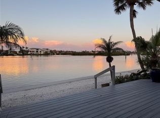 1374 Moonmist Dr #B-1, Sarasota, FL 34242