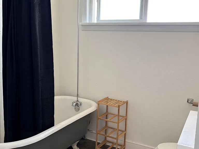 306 Alder St #3 — Photo 9