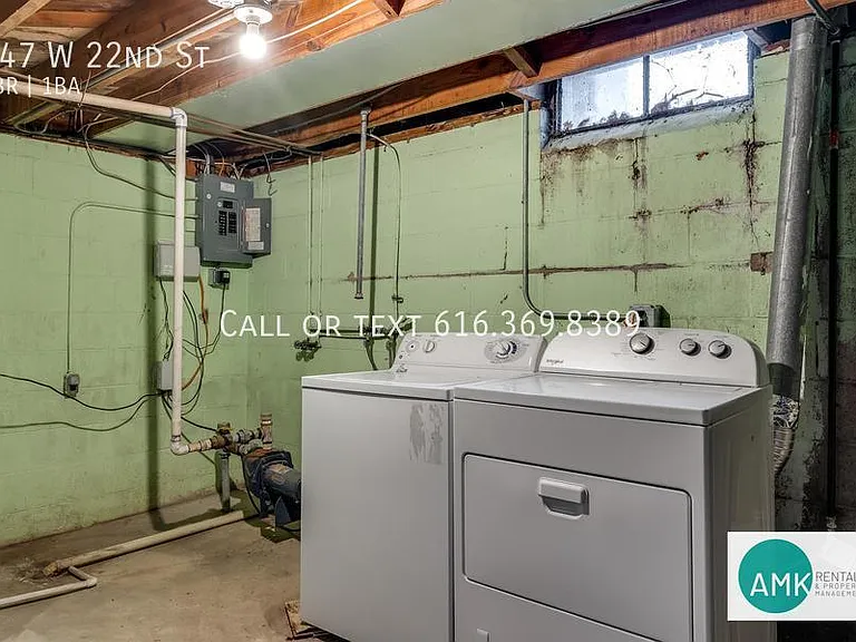247 W 22nd St — Photo 7