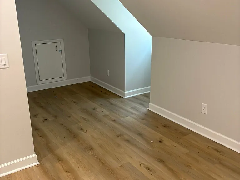 2024 Queen Charlotte Pl #HOUSE — Photo 22