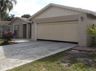 9206 Roundwood Ct, Tampa, FL 33615