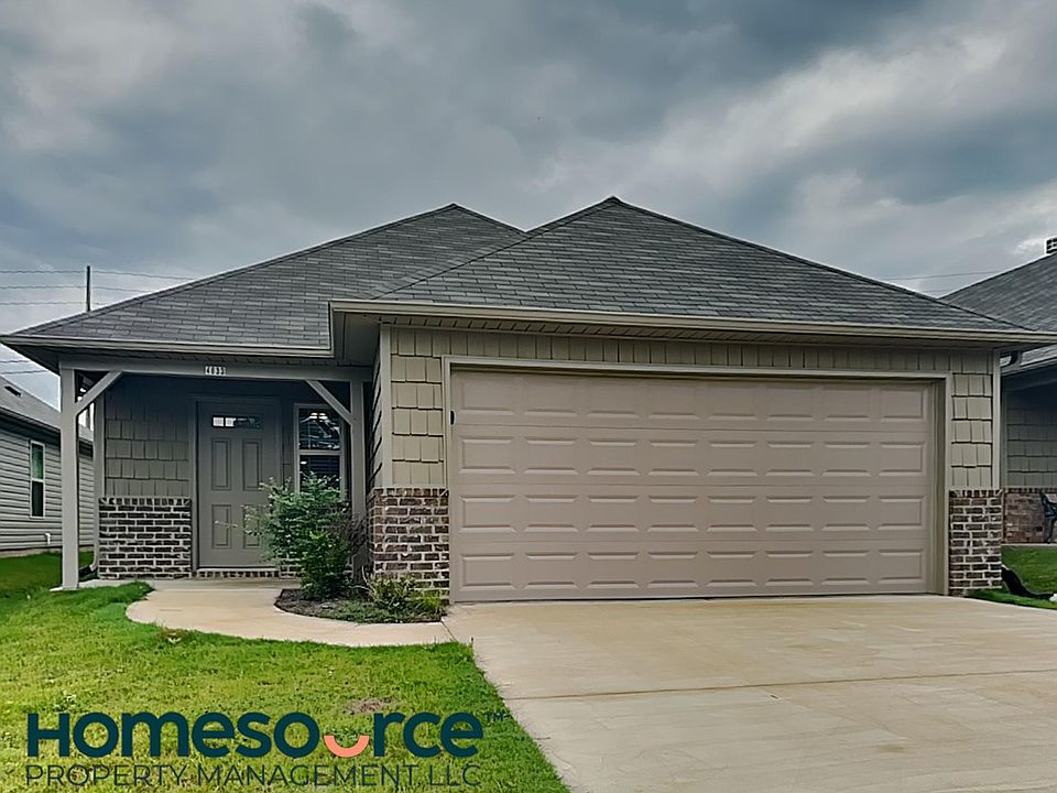 1st image of 4833 Cove Ln