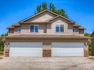 306 SE 30th St, Ankeny, IA 50021