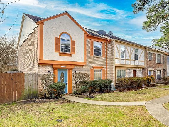 3rd image of 17114 Beaver Springs Dr #8