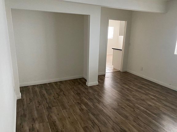 5th image of 228 N Benton Way