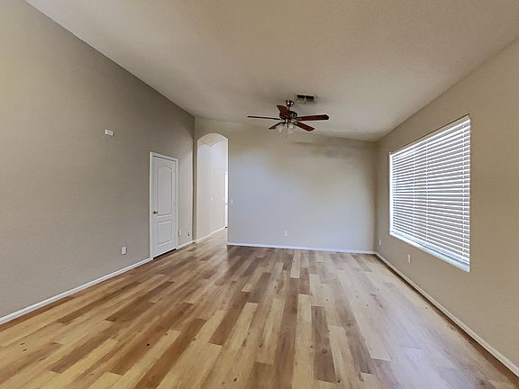5th image of 55 W Dexter Way