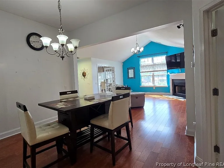 127 Nandina Ct — Photo 30