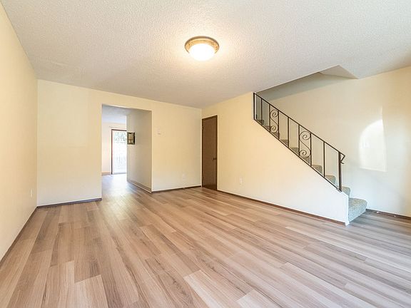5th image of 15500 SE East Ave #15530