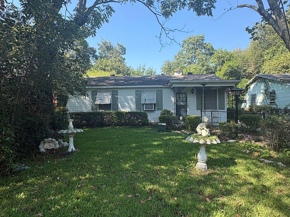 1st image of 227 E Vandiver Blvd