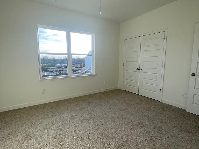153 Bess Blvd — Photo 23