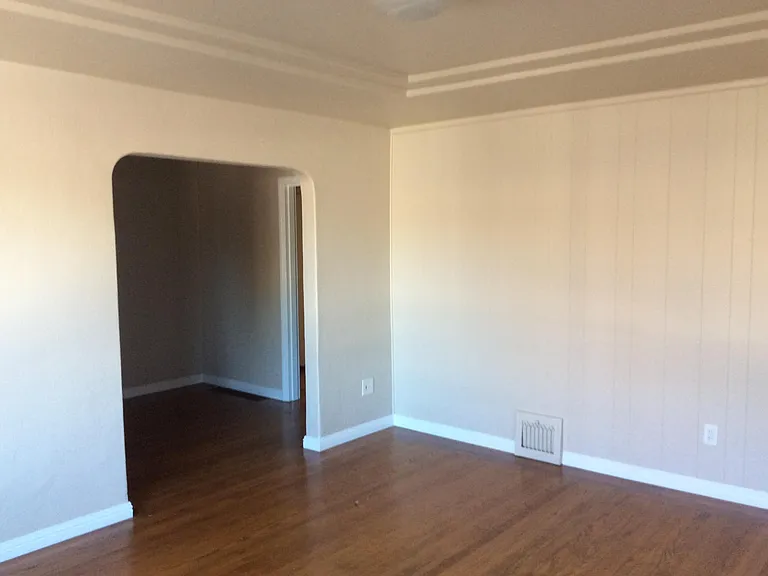 198 Marys Ave — Photo 6