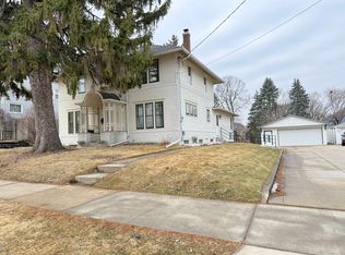 111 7th Ave NW, Rochester, MN 55901