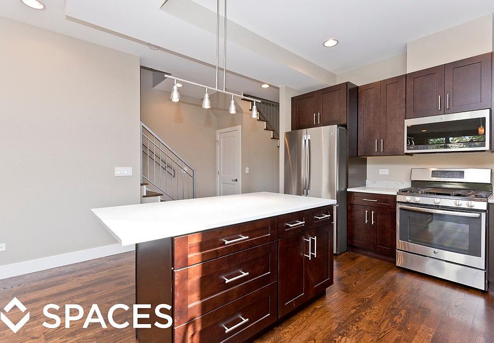 1st image of 2639 W Potomac Ave #3W