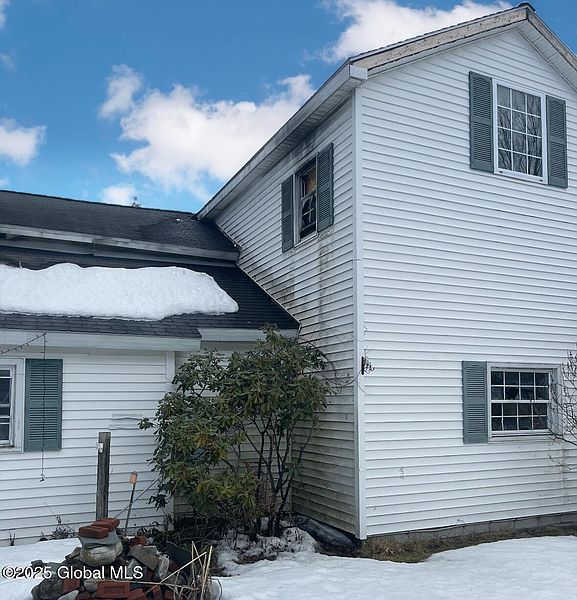 2nd image of 181 W North Street