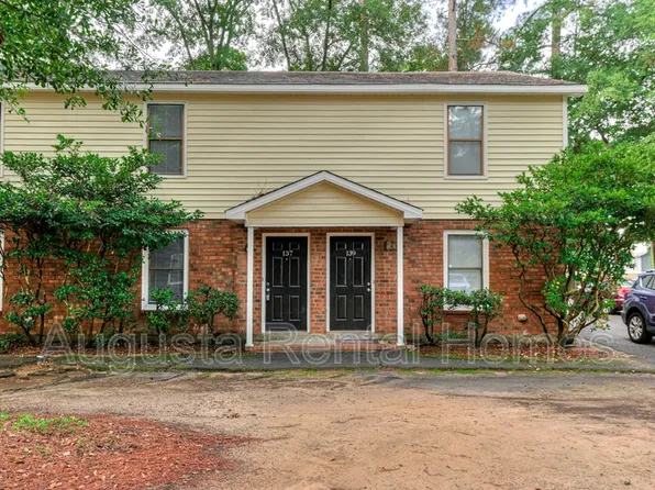 137 Chalet North Ct, North Augusta, SC 29841
