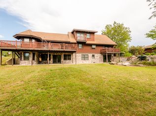 1090 S M 140, Watervliet, MI 49098