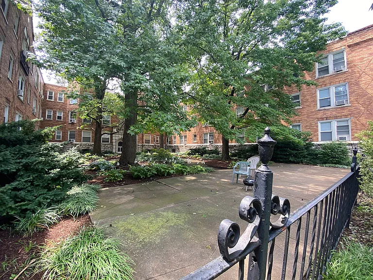 There is a lovely shared courtyard for tenant use. Perfect to bring a chair out and a good book while catching some rays or relaxing in the shade.