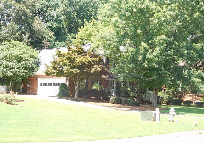 1st image of 875 John Ct