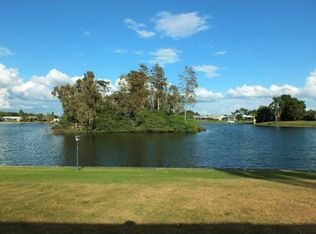1801 Burlington Ct, Sun City Center, FL 33573